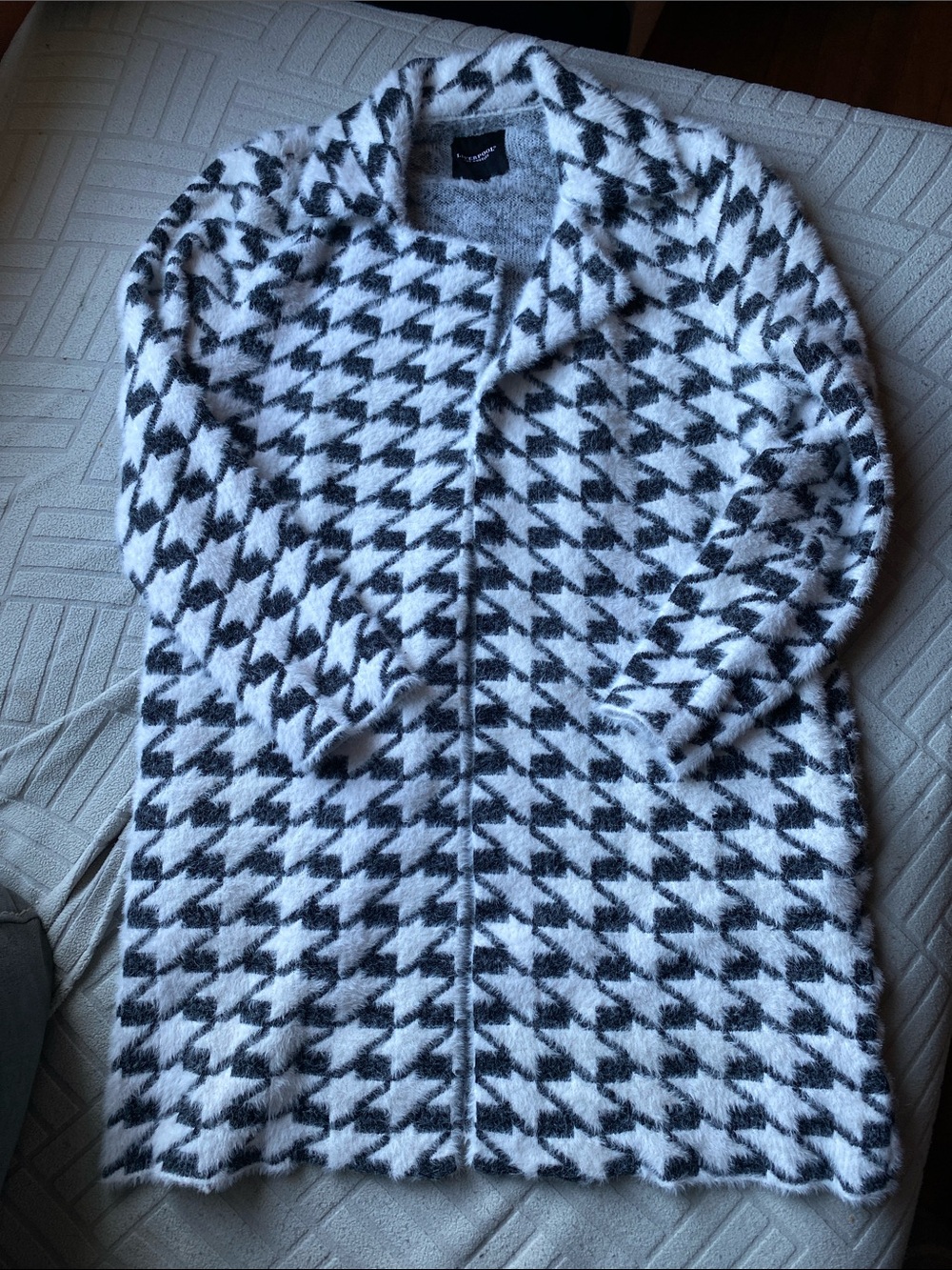 Liverpool Black & White Houndstooth Teddy Jacket Size Small
